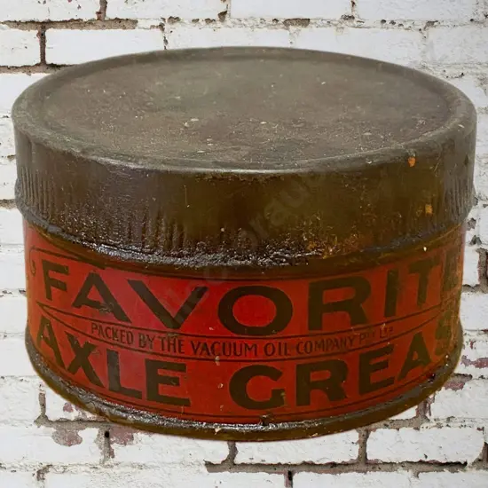 Vacuum Oil Company Favorite Axil Grease Tin