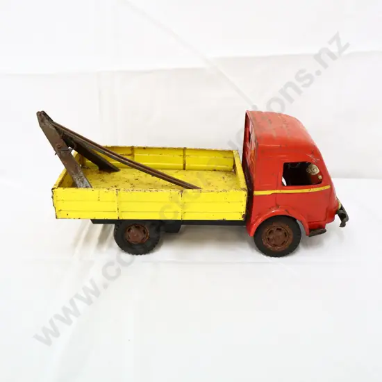 French CIJ Tin Plate Tow Tow Truck