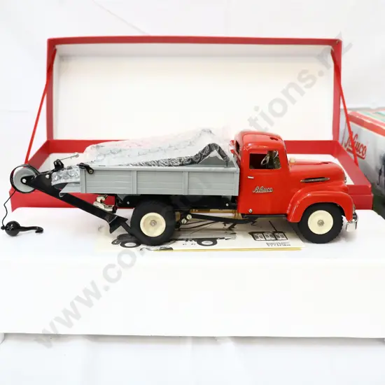 Schuco Boxed Electro Construction Aschleppwagen 6070