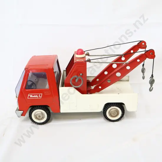 Buddy L Red White Wrecker 