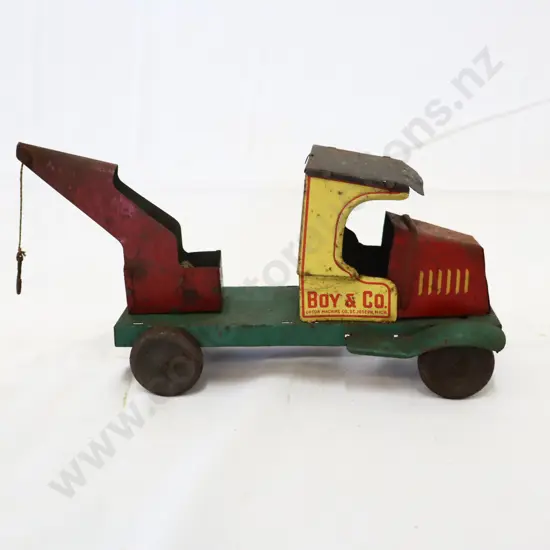 EARLY Boy And Co Tinplate Tow Truck