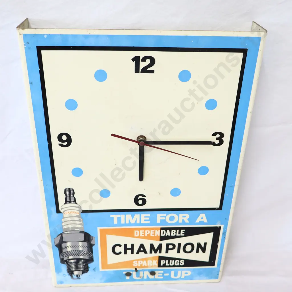 WORING Champion Spark Plugs Clock Image 1++