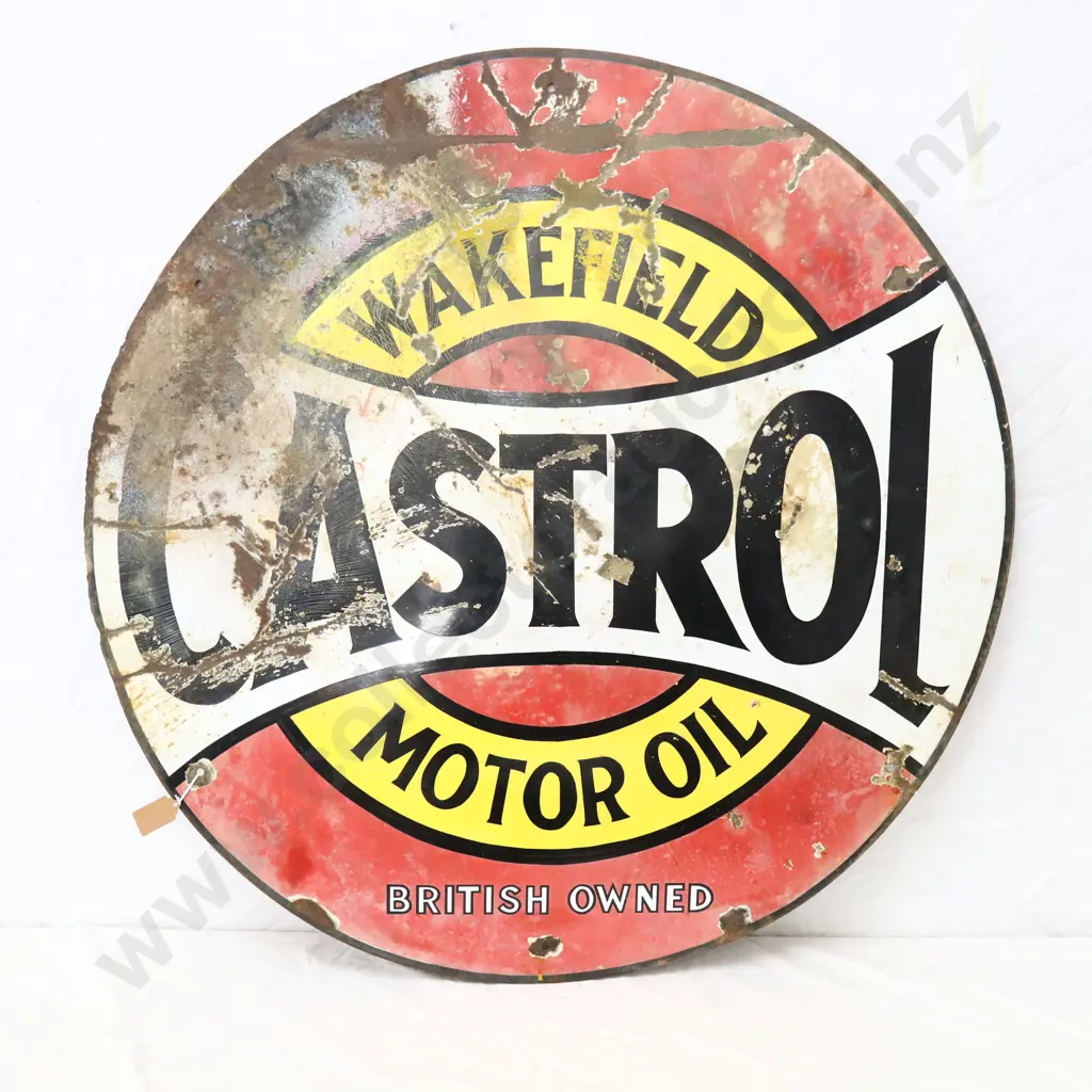 RARE LARGE Wakefield Castrol Enamel Sign Image 1++
