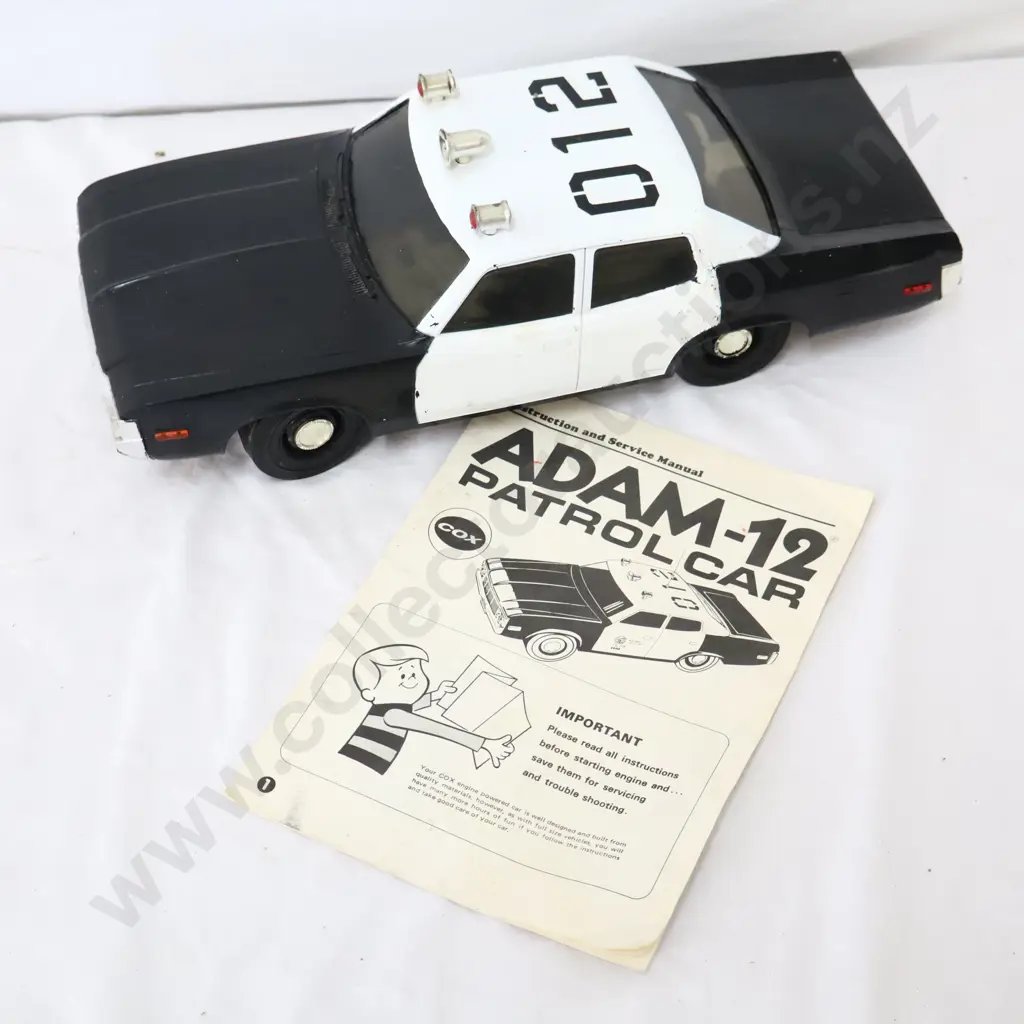 Vintage COX Petrol Powered Police Car Image 1++