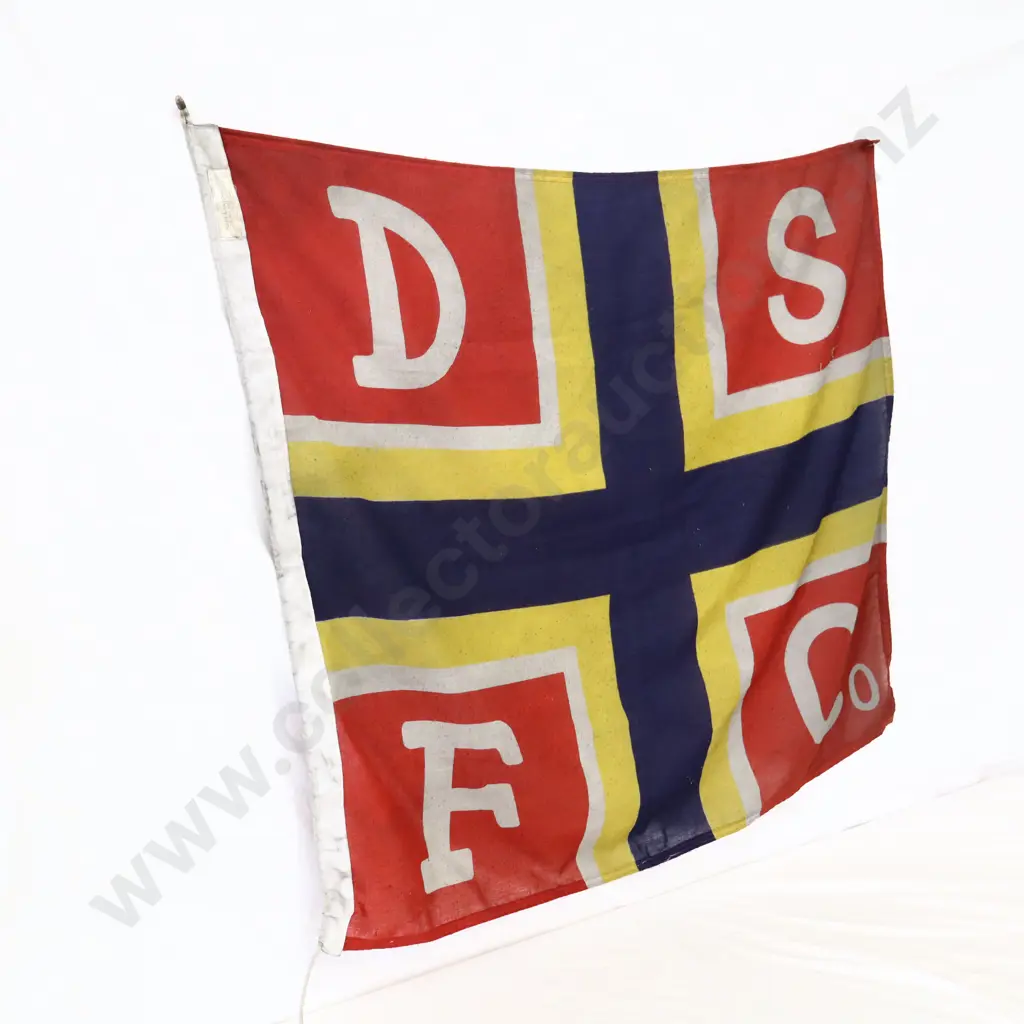 Devonport Steam Ferry Co Flag 1881 - 1959 Image 1++