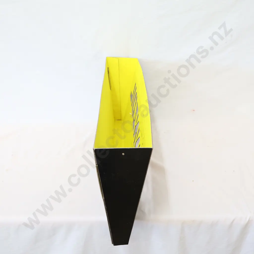 Pennzoil Cardboard Lightbox Image 1++