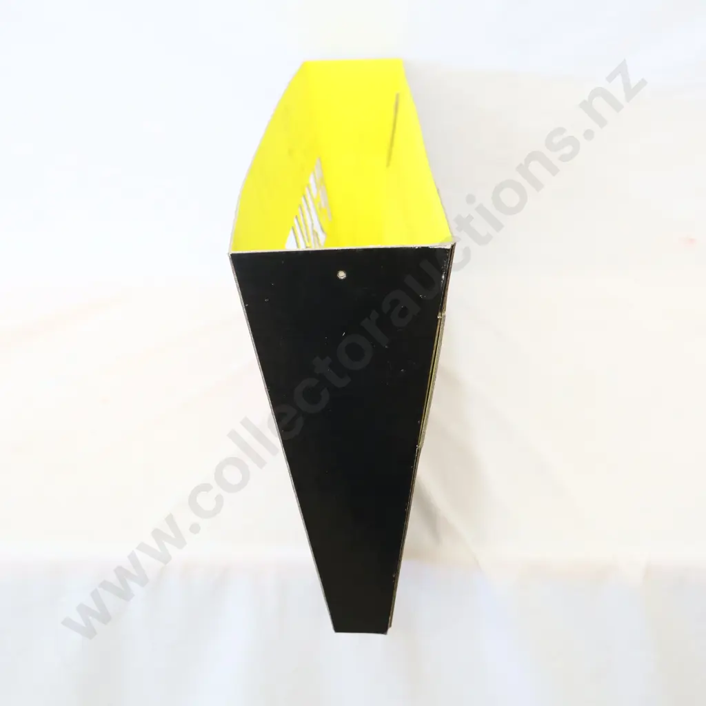 Pennzoil Cardboard Lightbox Image 1++