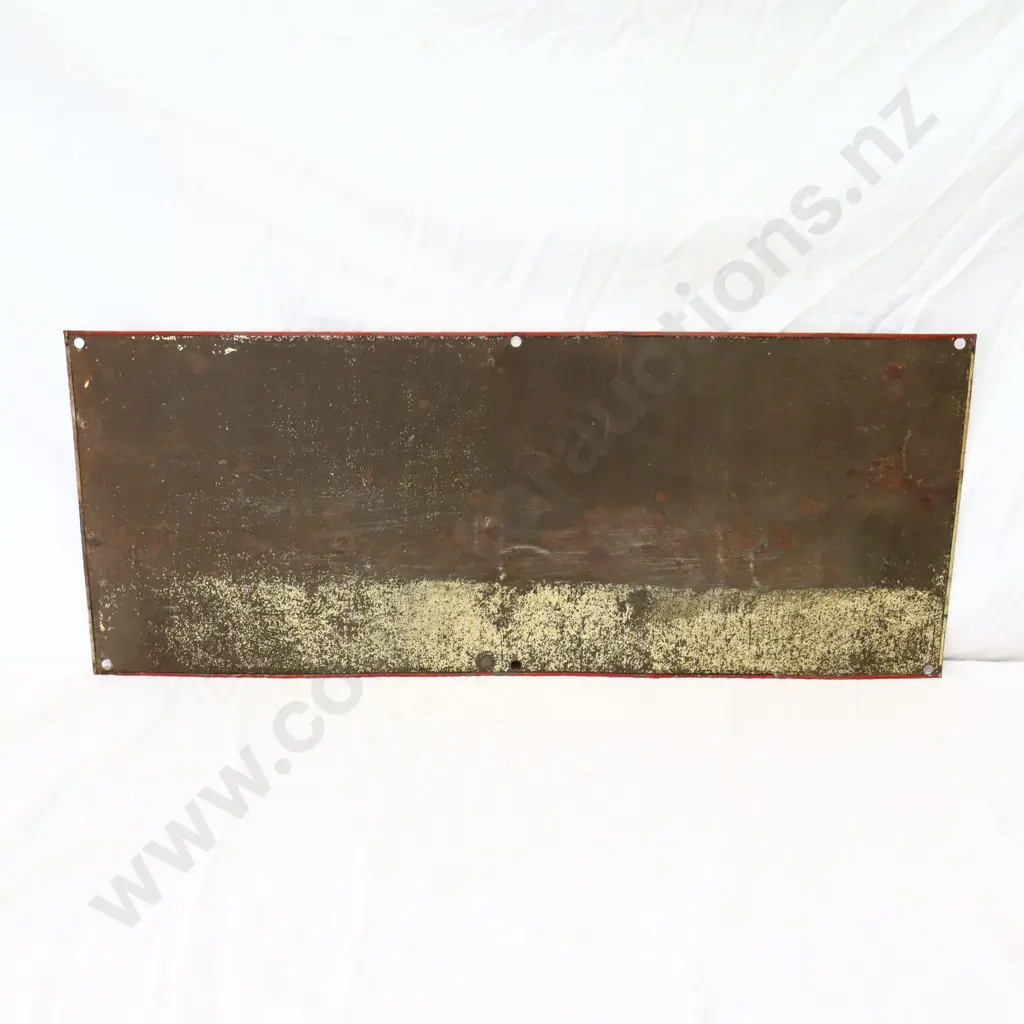 RARE EARLY Castrol Bowtie 12 Bottle Tin Rack Sign Image 1++