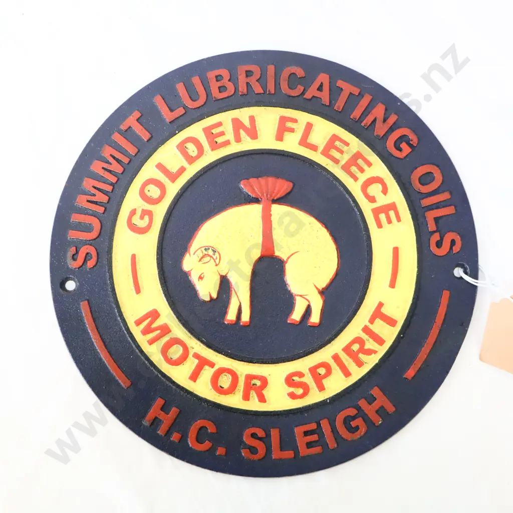 REPRODUCTION Cast Iron Golden Fleece Sign Image 1++