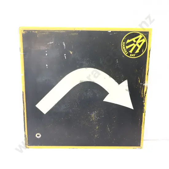 EARLY AA Hawkes Bay Road Sign