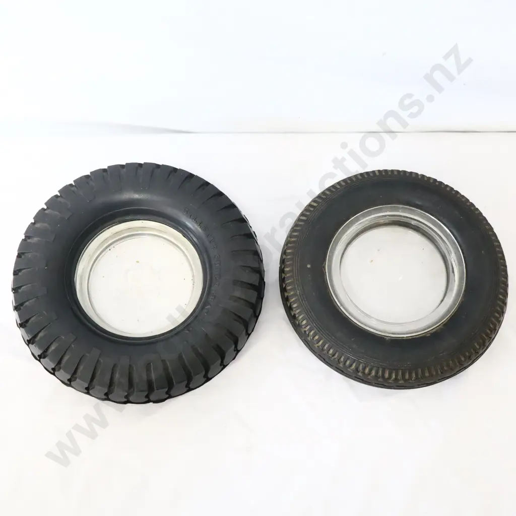 Gillette And Lee Conshohocken Tyre Ash Trays Image 1++