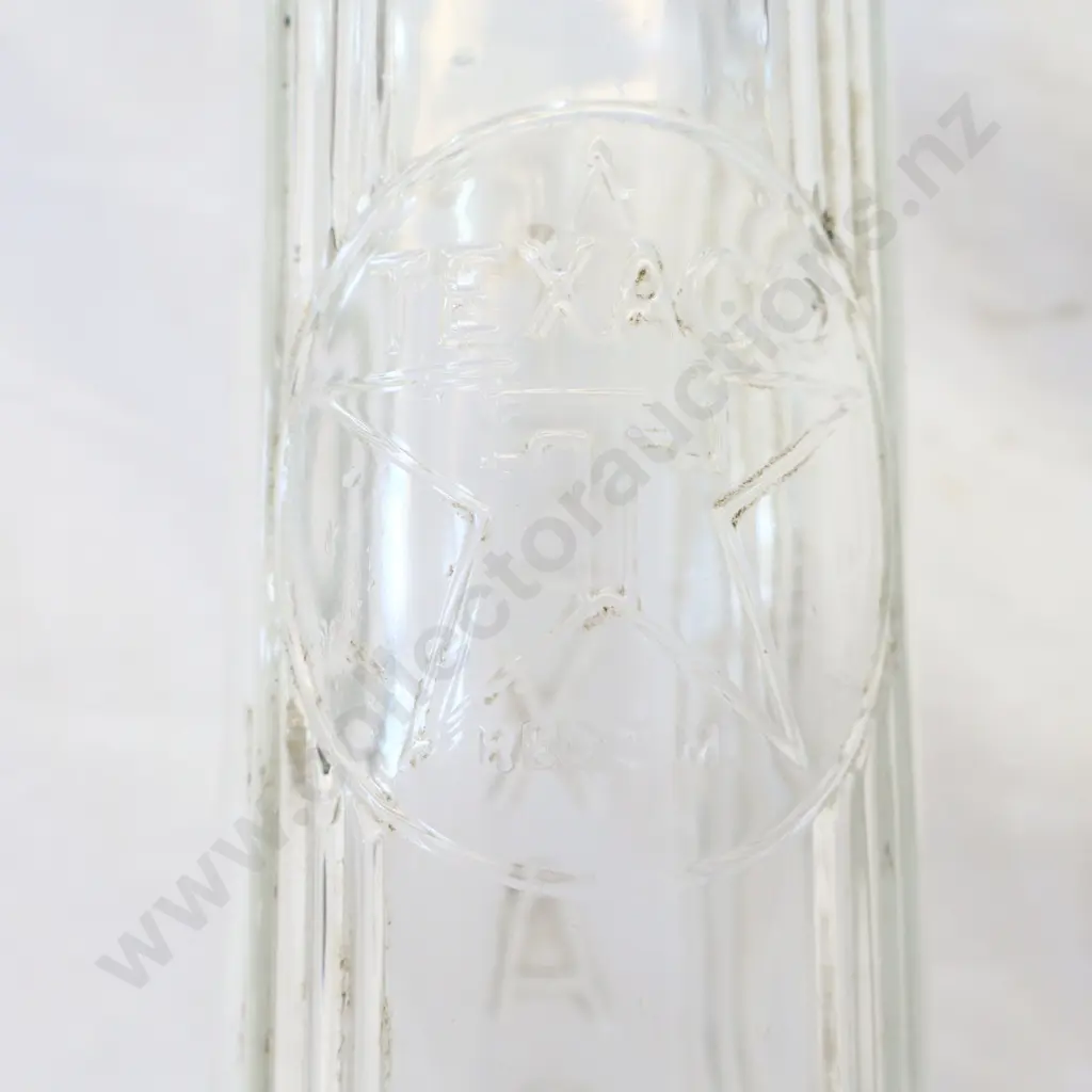 Texaco Oil Bottle One Quart Image 1++