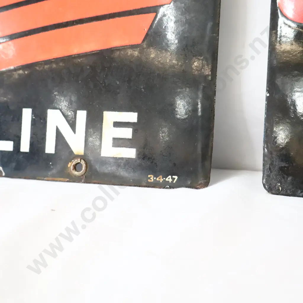 A Pair Of Texaco Sky Chief Gasoline Enamel Bowser Signs (Taken Of The Same Pump) Dated 1947 Image 1++