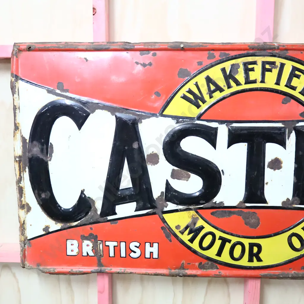 LARGE 6x3 Foot Wakefield Castrol Enamel Sign Image 1++