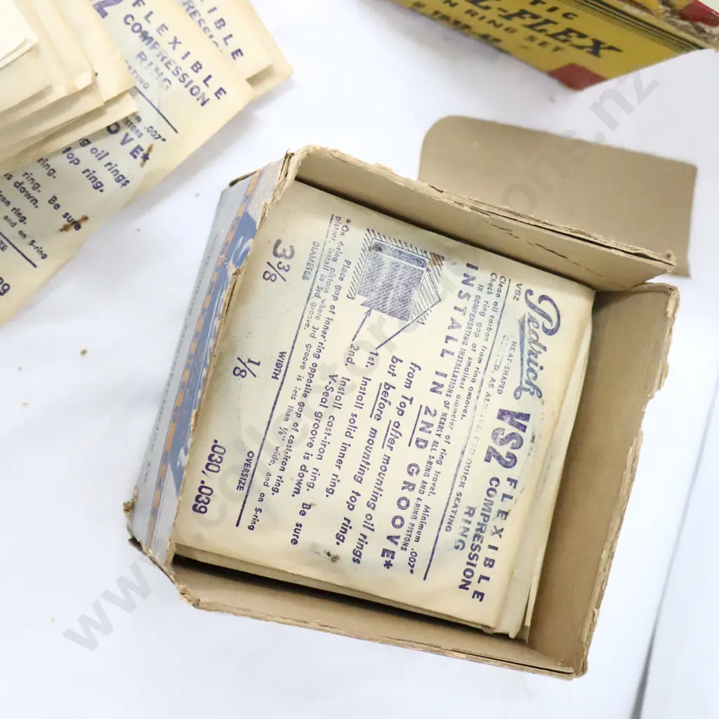 NEW OLD STOCK Pedrick abd Steel-Flex Piston Ring Sets Image 1++