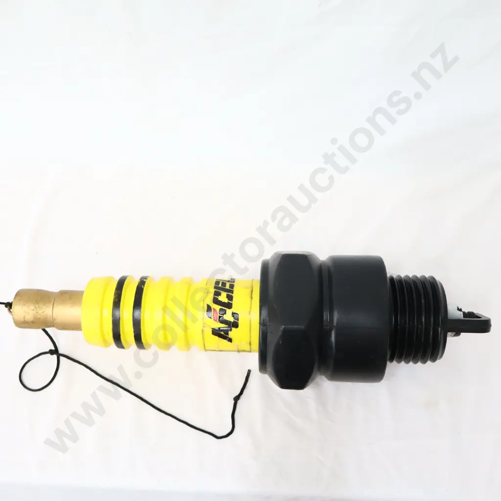 Large Plastic Spark Plug Image 1++