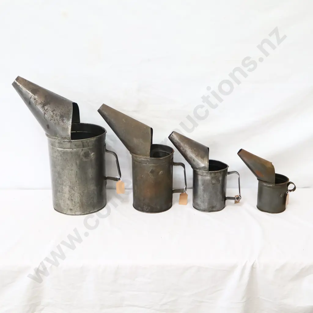 VERY TIDY Oil Dippers x 4 Image 1++
