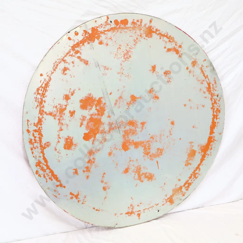 LARGE Tin Lion Red Sign Image 1++