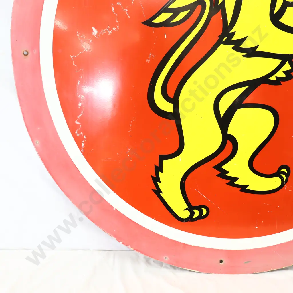 LARGE Tin Lion Red Sign Image 1++