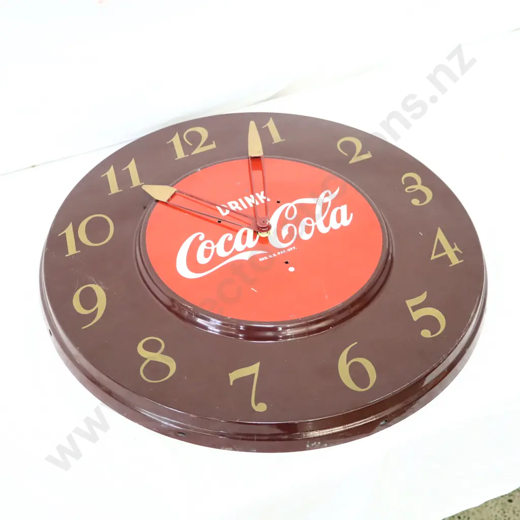 WORKING Pressed Steel Drink Coca Cola Advertising Clock Image 1++