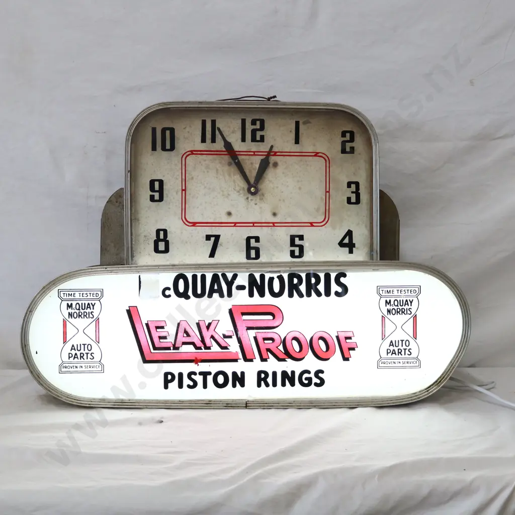 WORKING Mcquay Norris Light Up Advertising Clock Image 1++