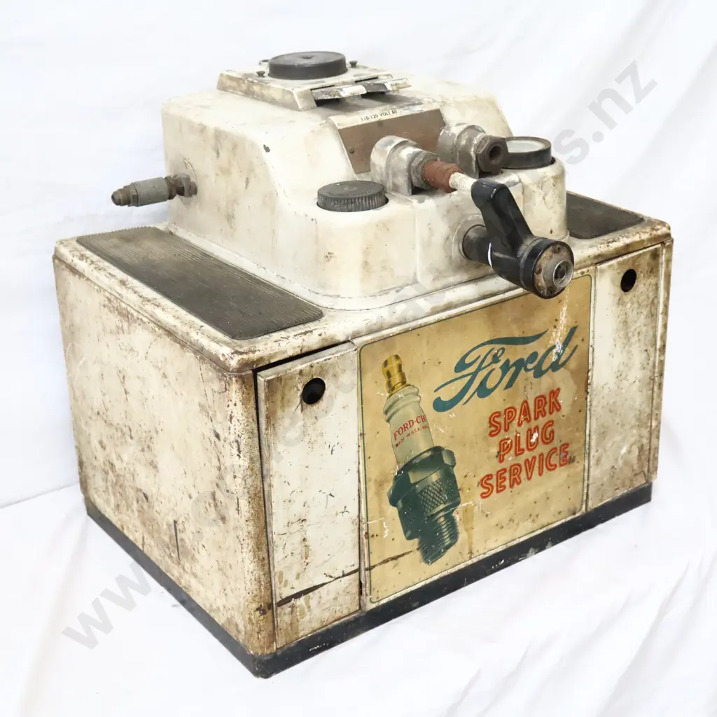 RARE Ford Spark Plug Cleaner Image 1++
