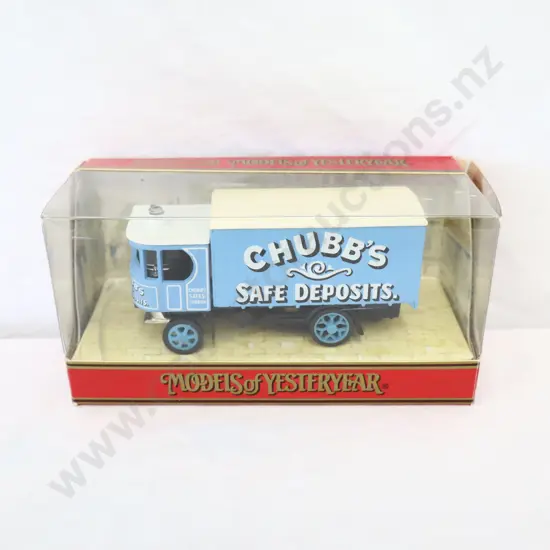 Matchbox models of yesteryear Y-37 1929 Garrett Steam Wagon  scale 1:59