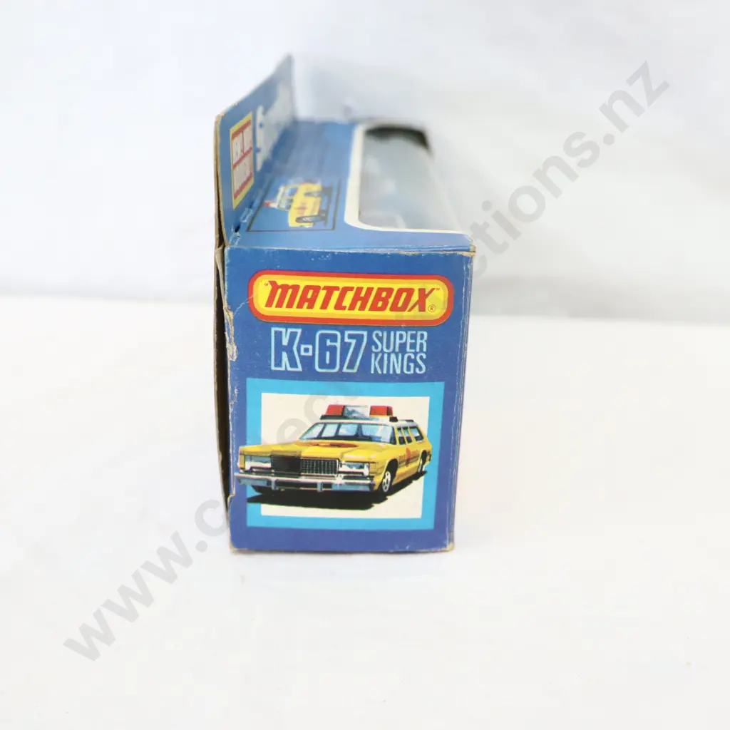 Matchbox SuperKings K -67 Red Dodge Monaco Fire chief set  Image 1++