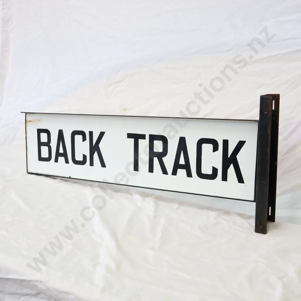 Back Track Enamel Road Sign Image 1++