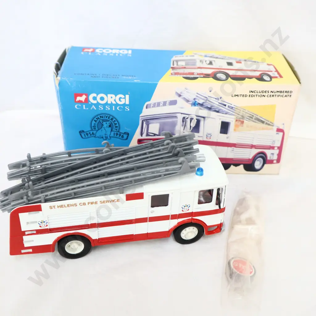 Corgi Classics  St Helens Fire Brigade   Leyland 21901 Image 1++