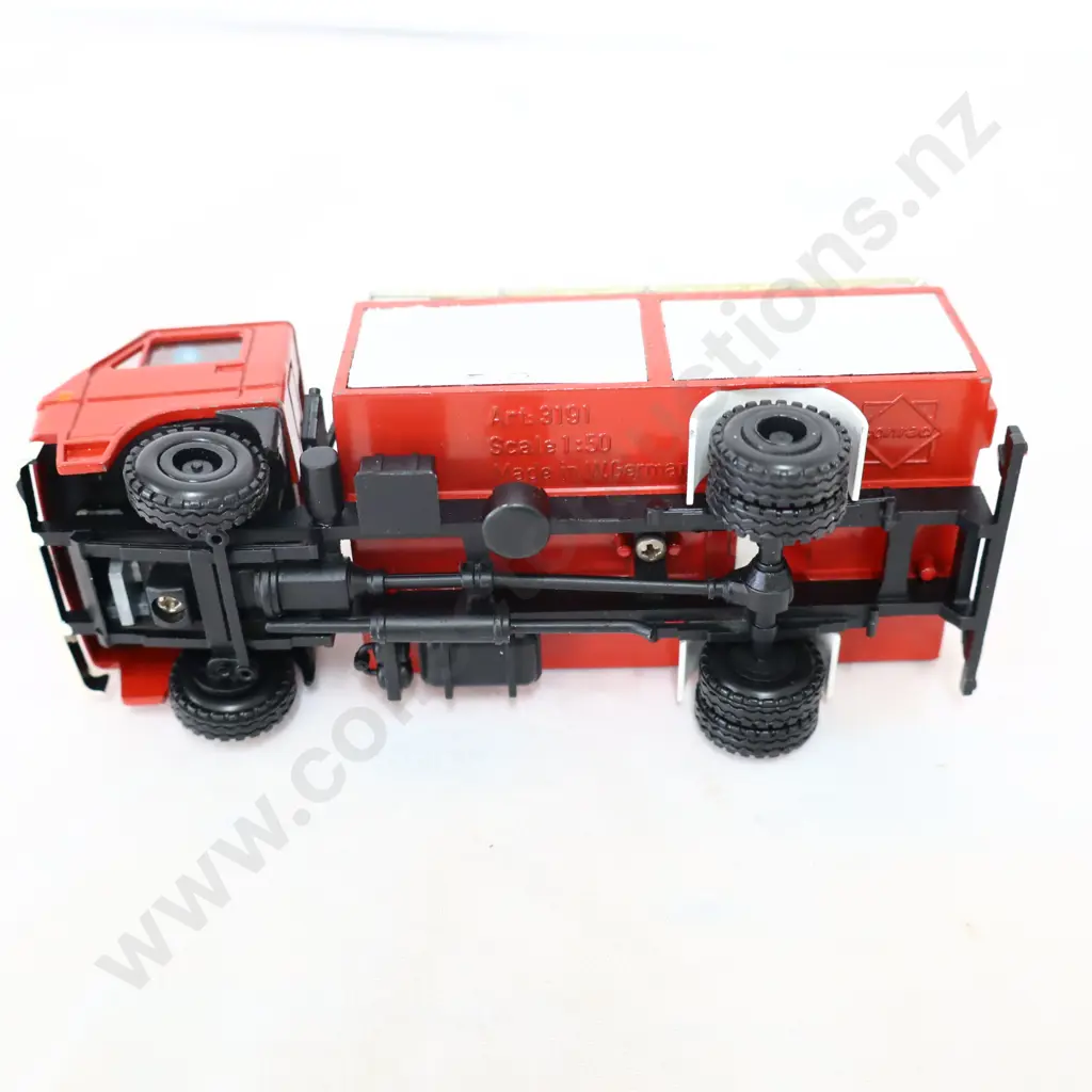Conrad  Feurweht Fire Truck 3191 scale 1:50  Image 1++