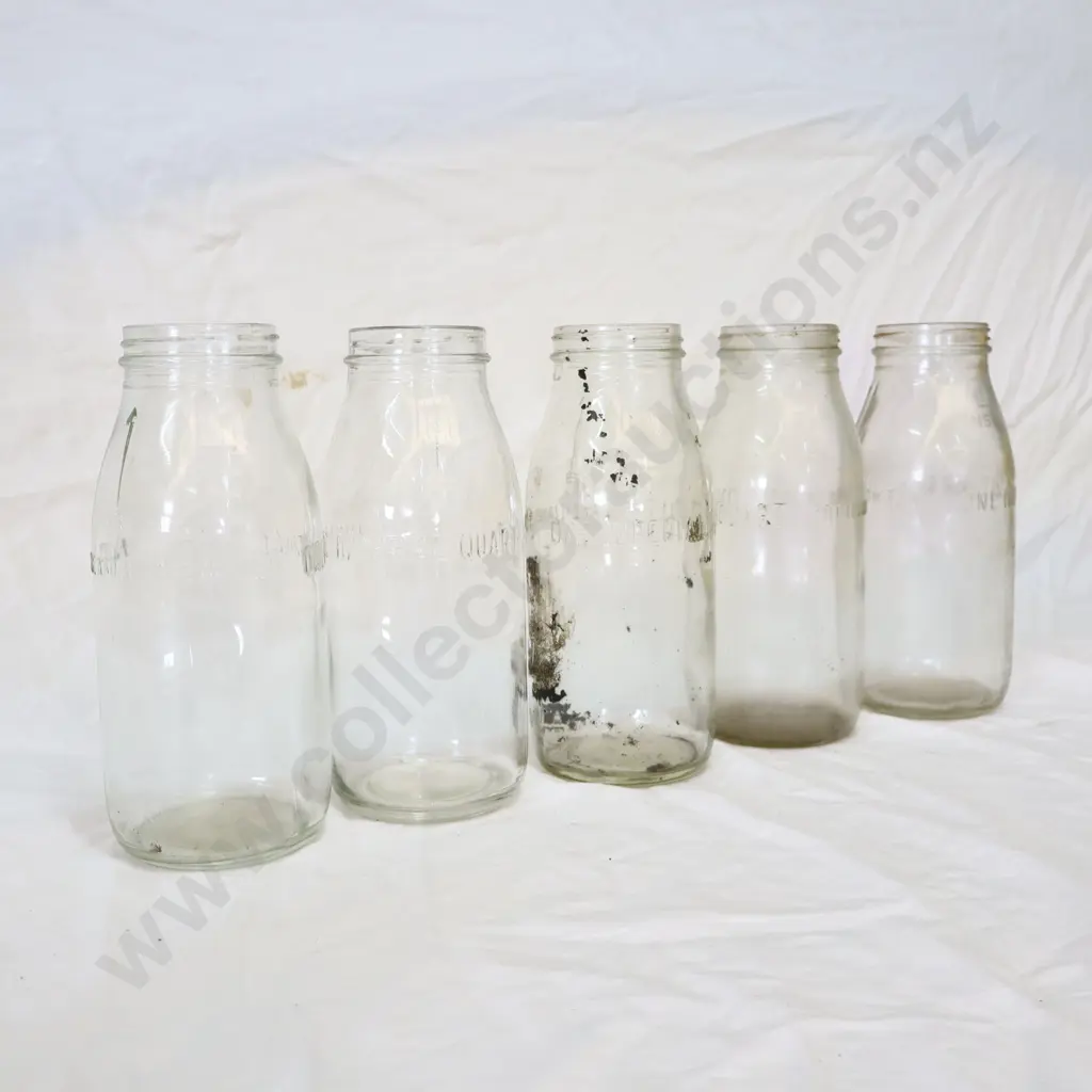 Oil Bottles Quarts x 5 Image 1++