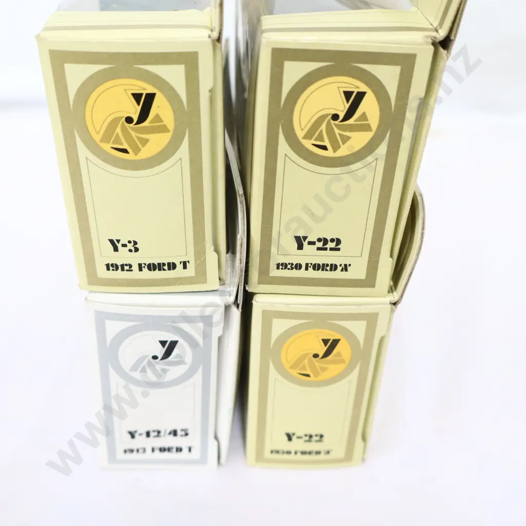 Matchbox  models of yesteryear  4 pce   Castrol , Carters seeds , A&J Box & 25th Anniversary Image 1++