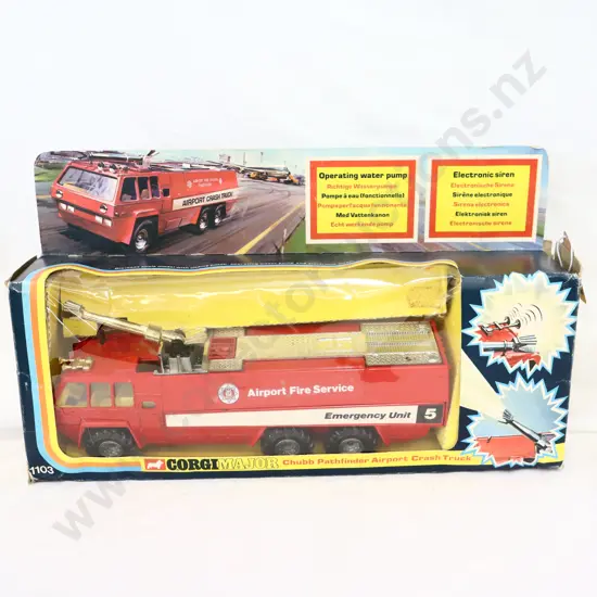 Corgi Major  Chubb Pathfinder Airport Crash Truck  1103