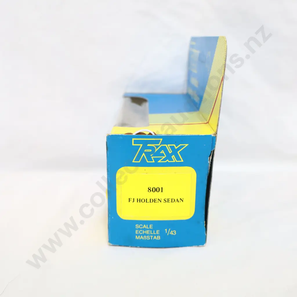 Trax Scale  FJ Holden Sedan 8001 Image 1++