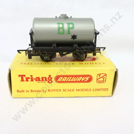 Tri-ang  T-73  Petrol tank BP