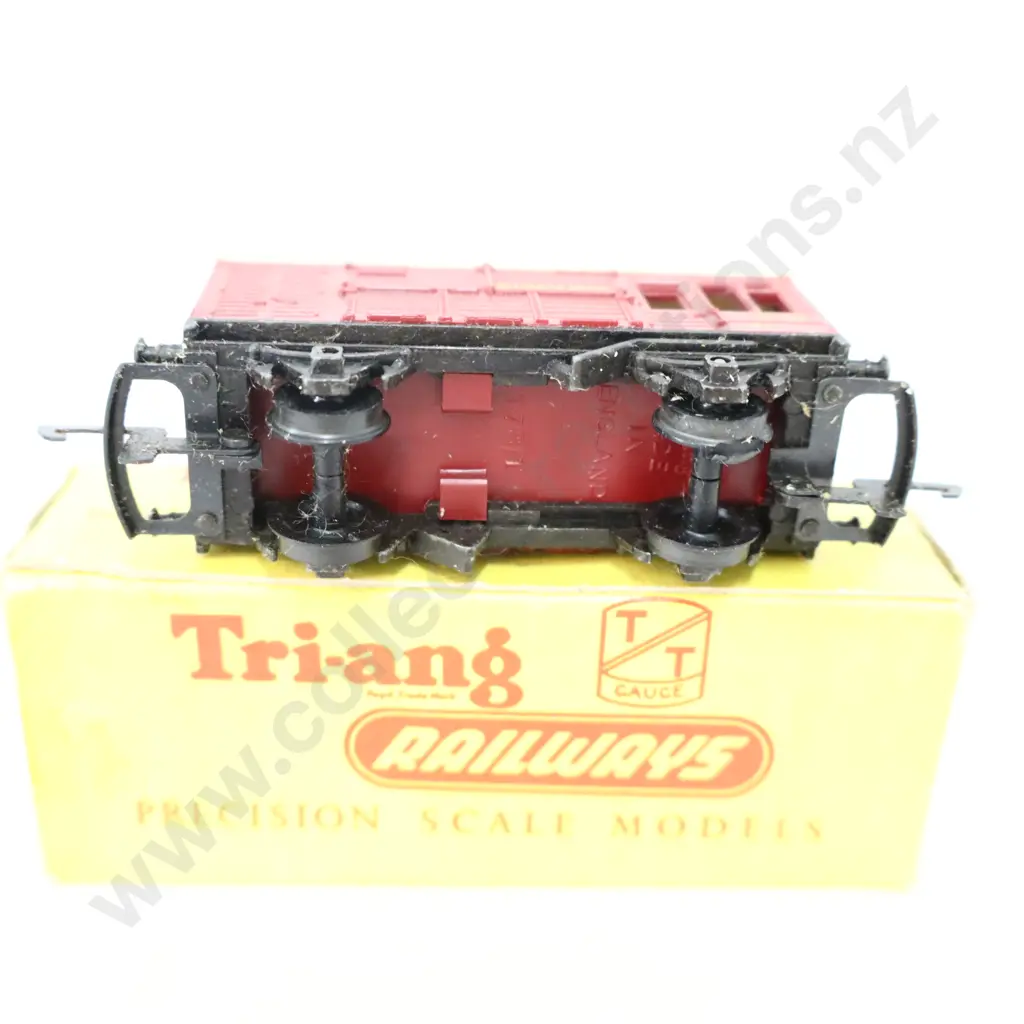 Tri-ang  T-78  Horse Box  Image 1++