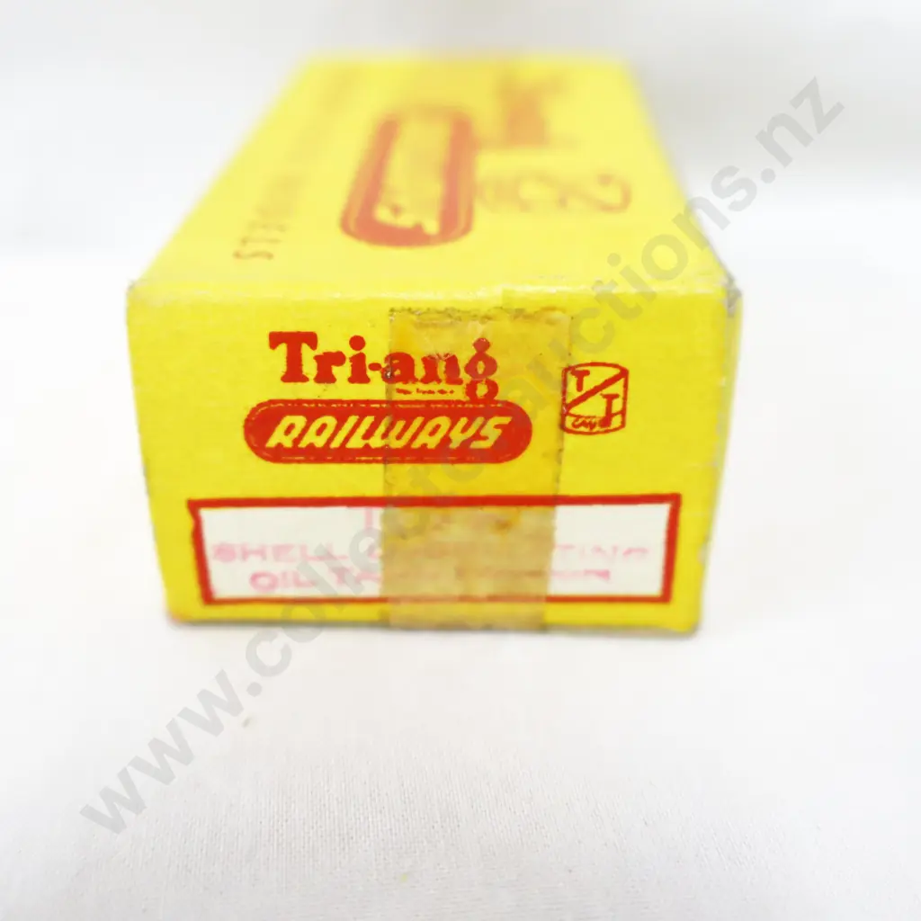 Tri-ang   T -75  Shell petrol wagon  Image 1++