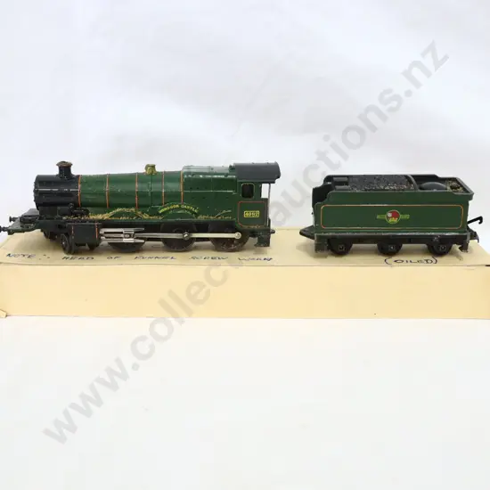 Tri-ang G.W.R  Windsor Castle   not in original  box 