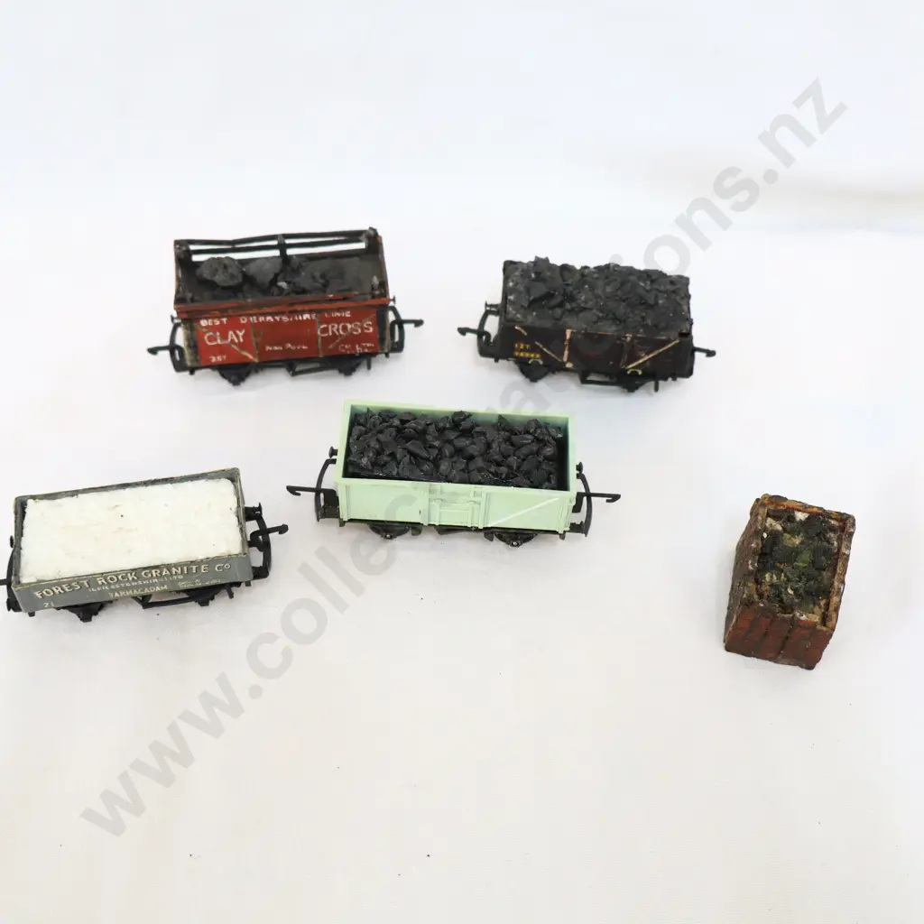 4 x Assorted  Open Coal Wagons  + Crate    No Boxes  Image 1++