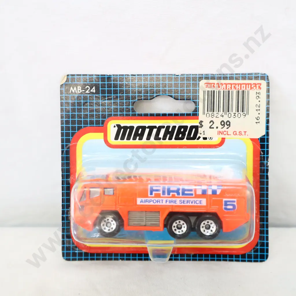 Matchbox Motorcity   MC 400    MB -24  Fire Truck  Image 1++