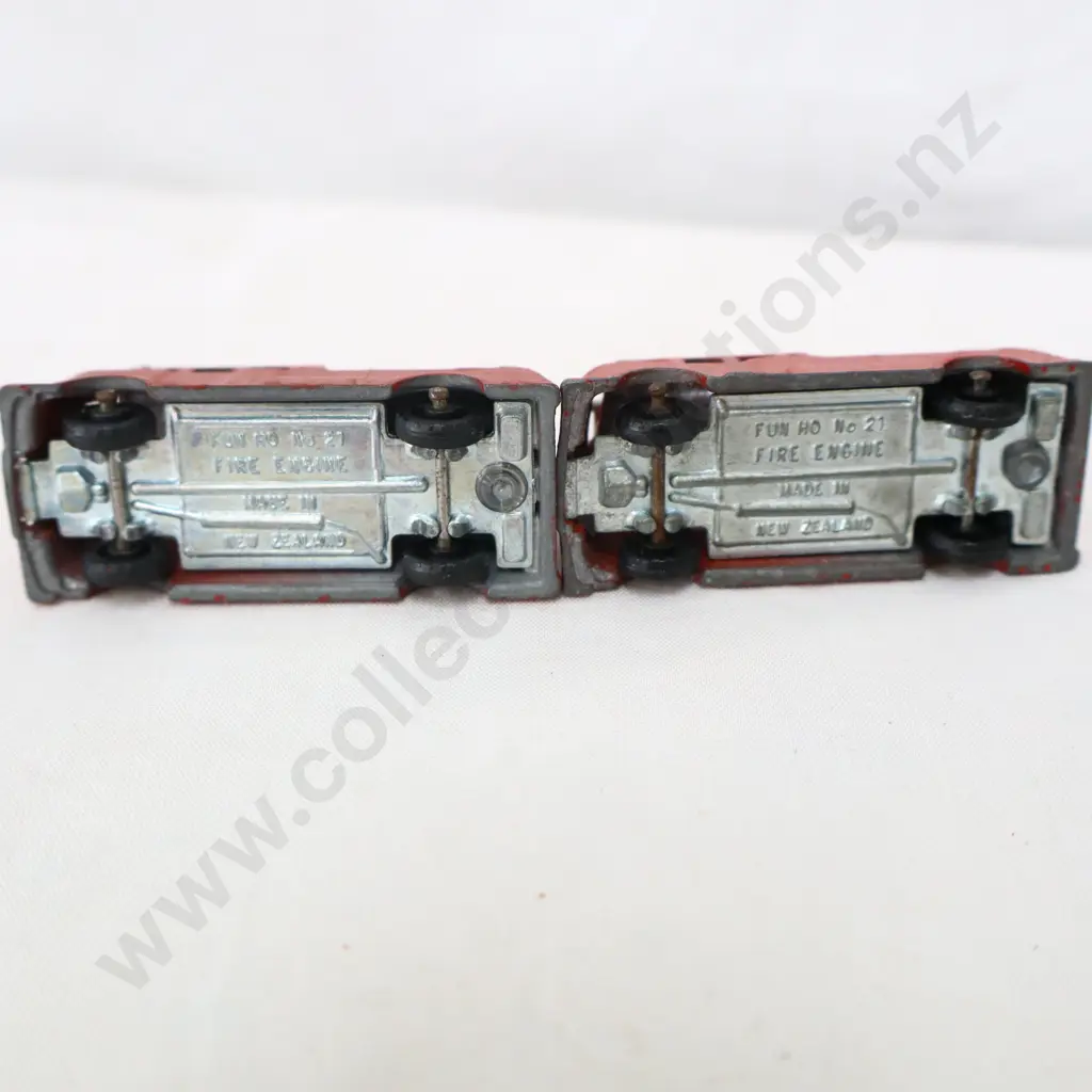 Assorted loose Fire Engines  x 4  Image 1++