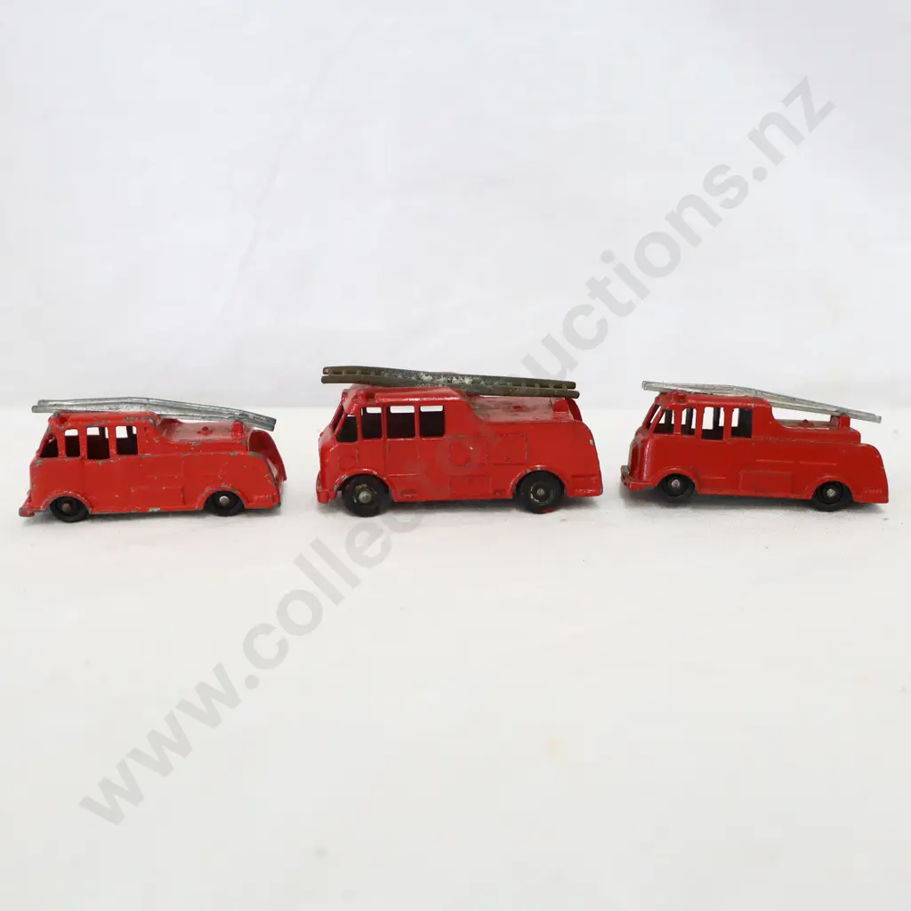 Assorted loose Fire Engines  x 4  Image 1++