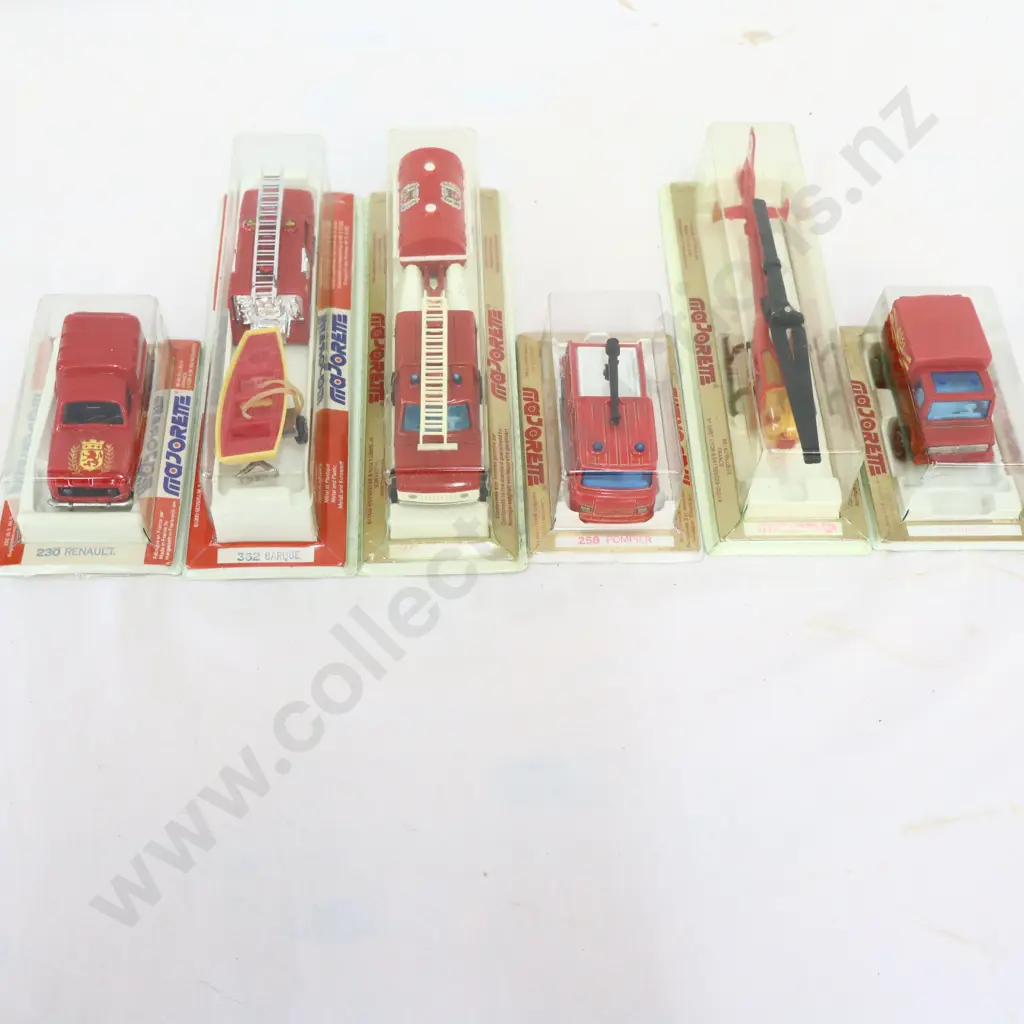Majorette   6 x Assorted   5 x vehicles  1  x chopper Image 1++
