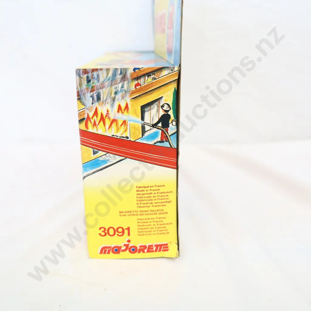 Majorette  Fire Rescue Unit   3091 Image 1++