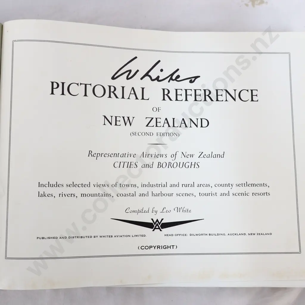 Hard Cover Pictorial  Reference  Air views of  NZ Book  Image 1++