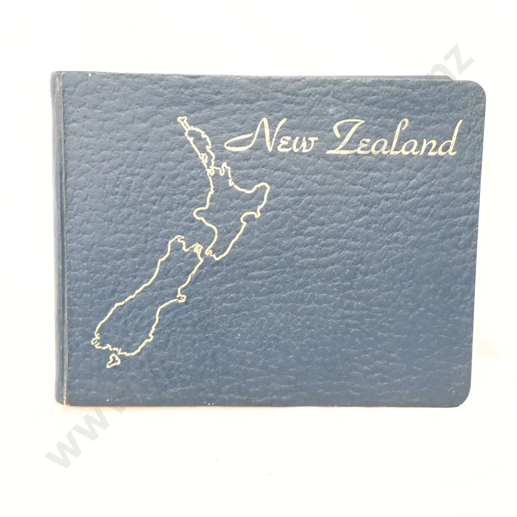 Hard Cover Pictorial  Reference  Air views of  NZ Book  Image 1++