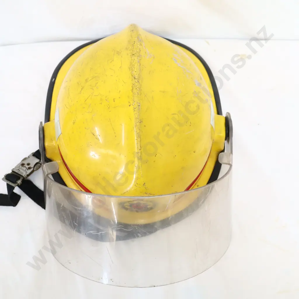 NZ Fire Service helmet with visor   1980s  Image 1++