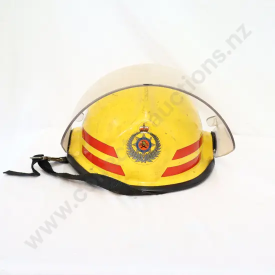 NZ Fire Service helmet with visor   1980s 
