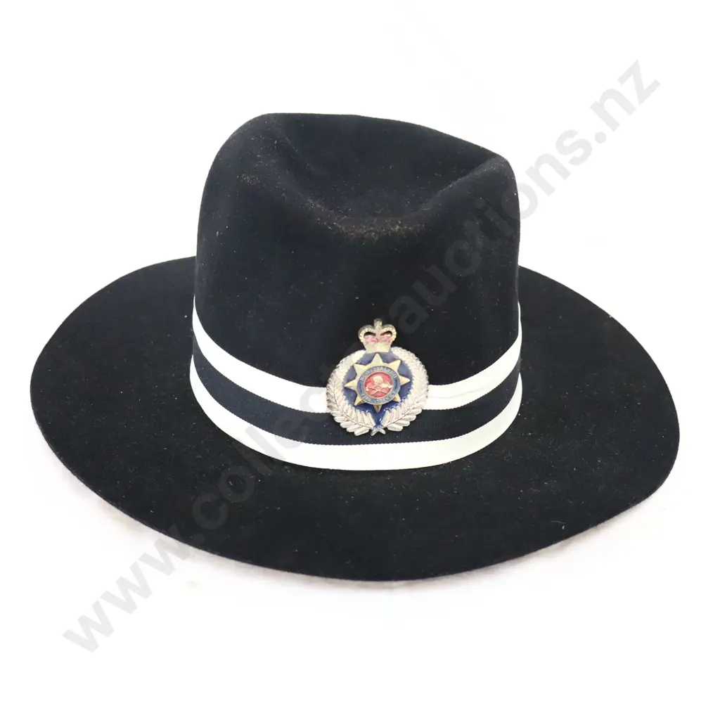 NZ Fire service Parade Hat  Image 1++